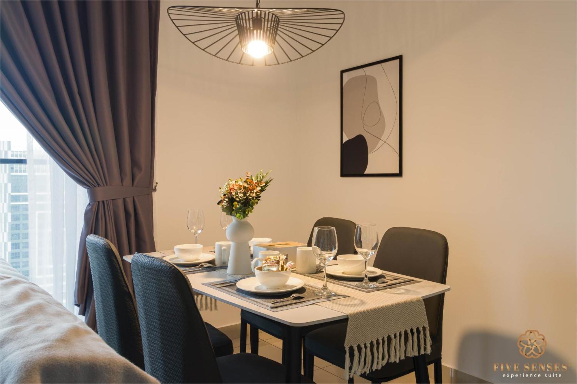 Trion Kuala Lumpur By Five Senses Apartment Luaran gambar